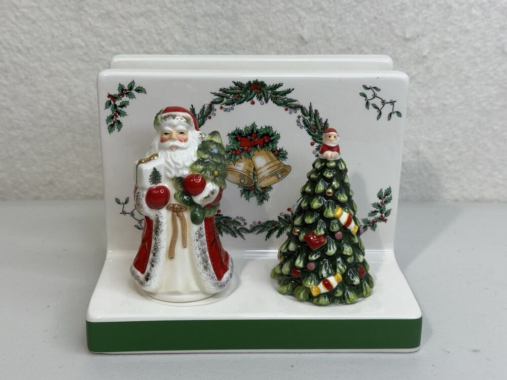 Spode Christmas Tree Ceramic Salt & Pepper Shaker Set Napkin Holder Table Set